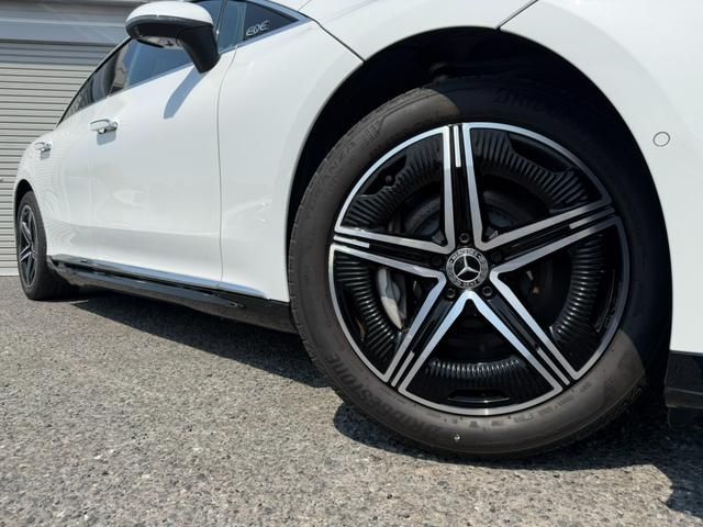 MERCEDES BENZ EQE