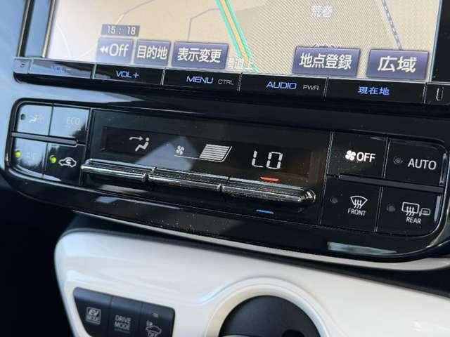 PRIUS 4WD