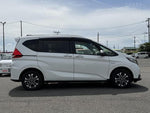 FREED plus HYBRID 4WD
