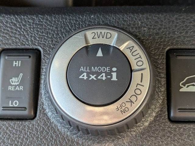 X-TRAIL 4WD