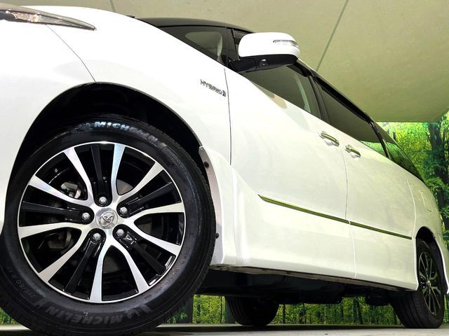 ESTIMA HYBRID 4WD