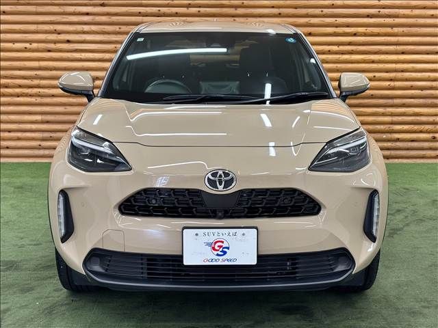 YARIS CROSS