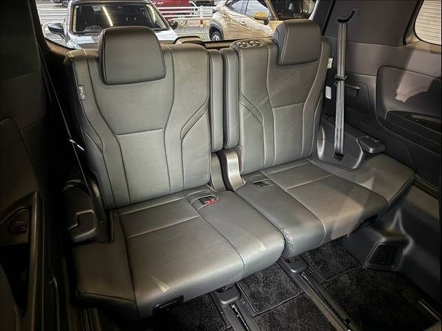 ALPHARD hybrid