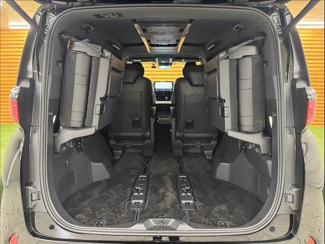 ALPHARD hybrid