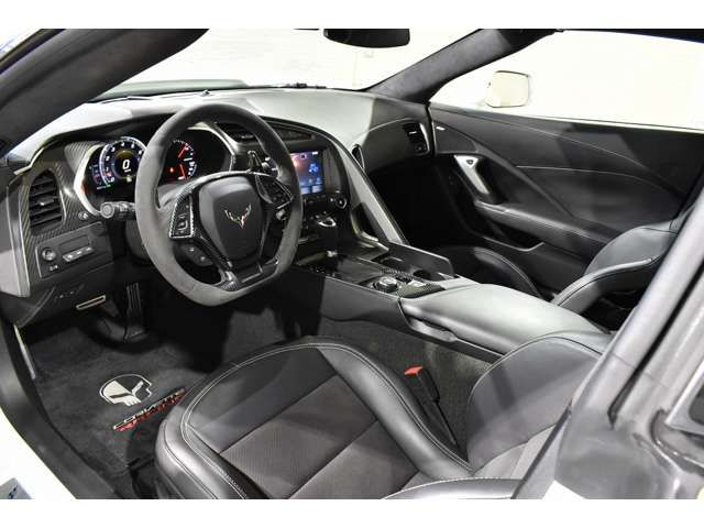 CHEVROLET CORVETTE COUPE