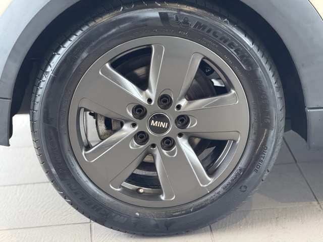 MINI COOPER D