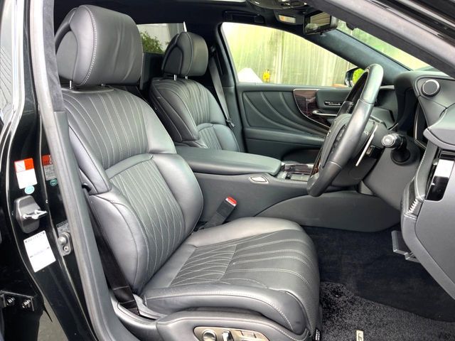 LEXUS LS500h