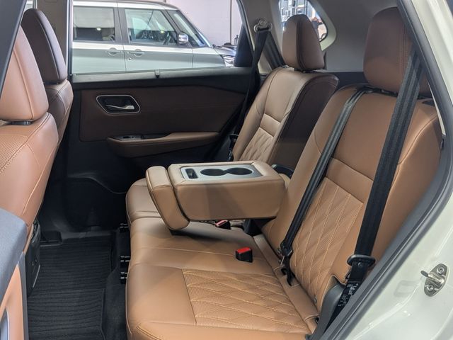 X-TRAIL HYBRID 4WD