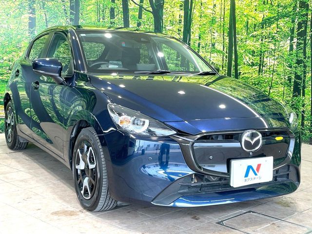 MAZDA2