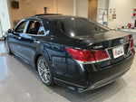 CROWN sedan hybrid