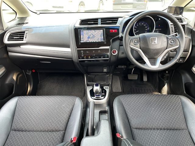FIT HYBRID