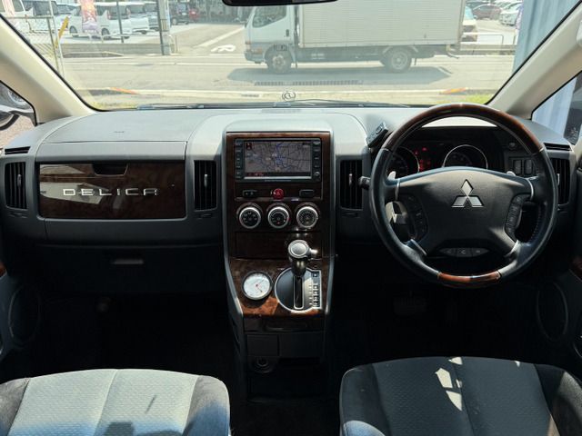 DELICA D:5 2WD