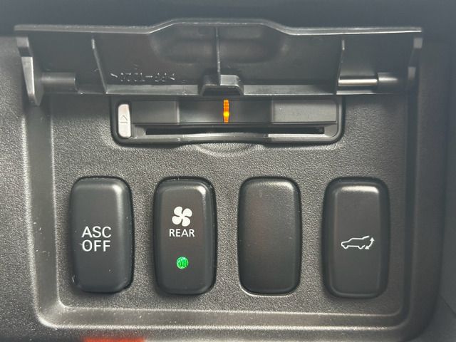 DELICA D:5 4WD