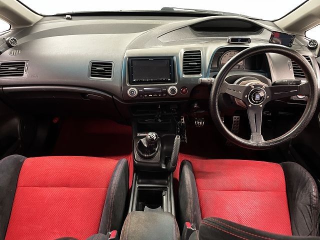CIVIC sedan
