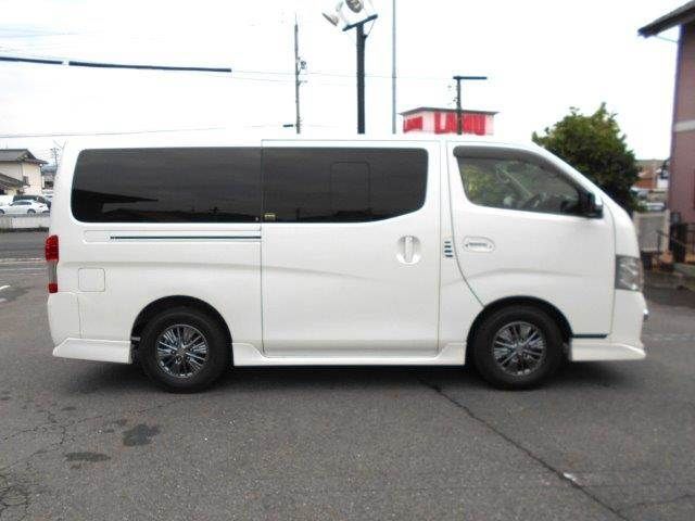 NV350 CARAVAN