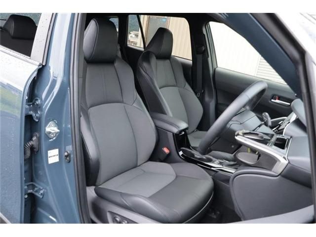 COROLLA CROSS HYBRID