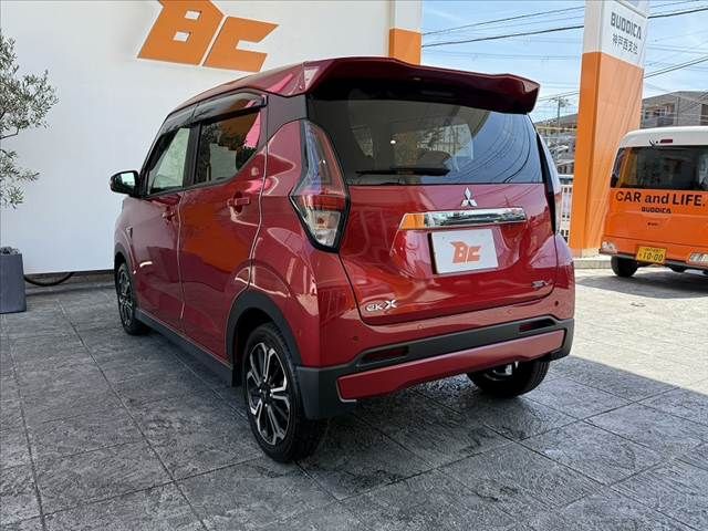 ek X EV