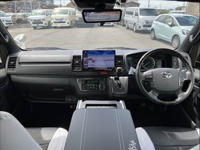 HIACE van 2WD
