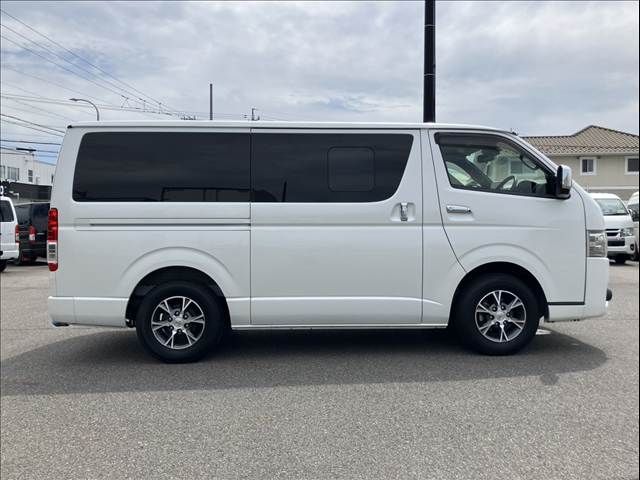 HIACE van 2WD