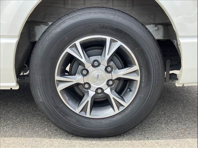 HIACE van 2WD