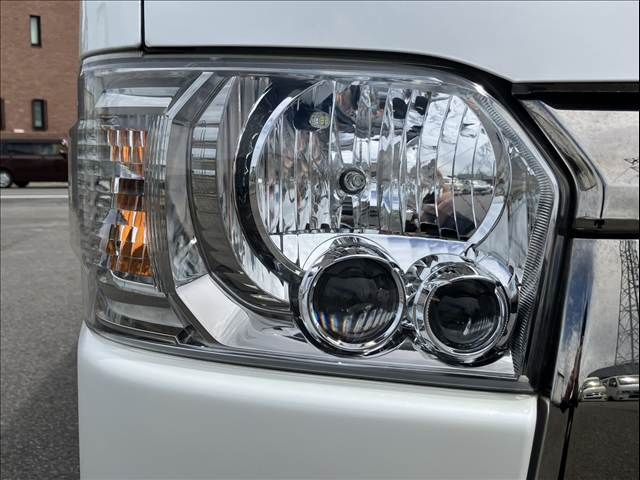 HIACE van 2WD