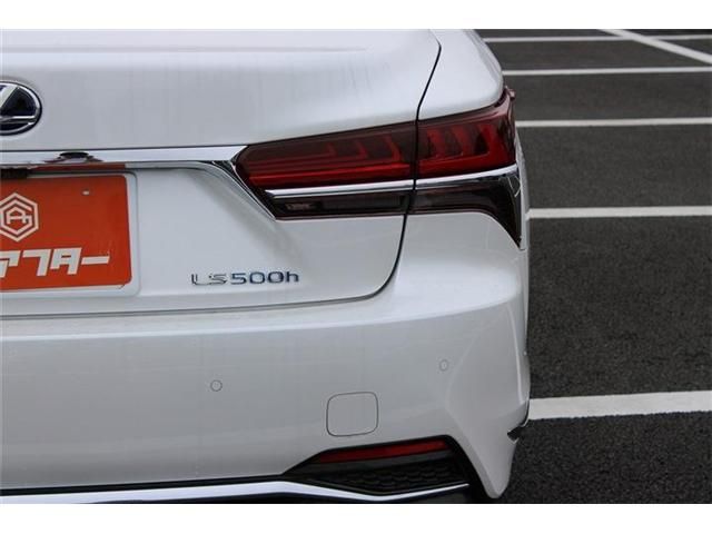 LEXUS LS500h