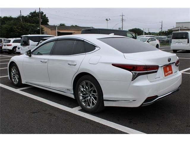 LEXUS LS500h