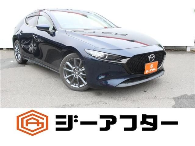 MAZDA3 FASTBACK