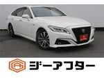 CROWN sedan hybrid