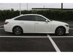 CROWN sedan hybrid