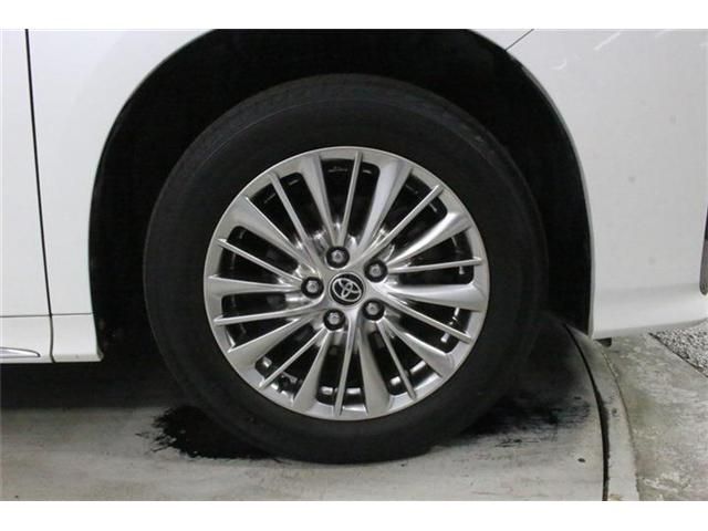 ALPHARD hybrid 4WD