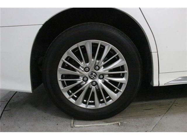 ALPHARD hybrid 4WD