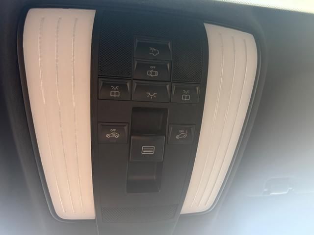 MERCEDES BENZ CLS class