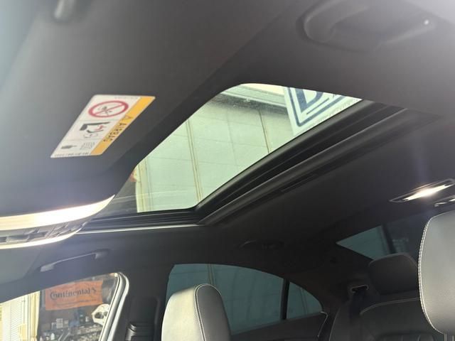 MERCEDES BENZ CLS class