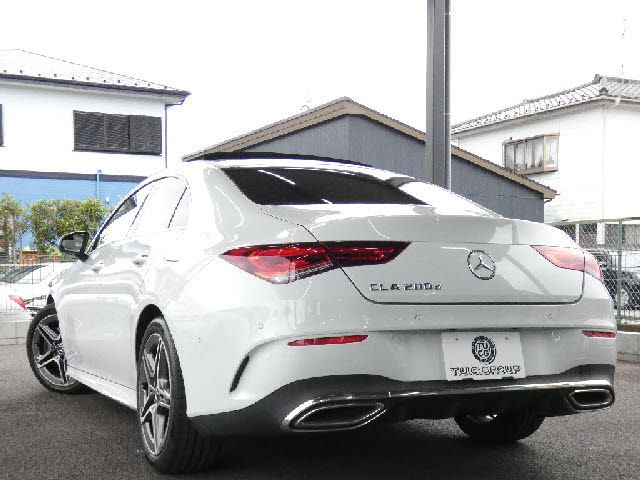 MERCEDES BENZ CLA class