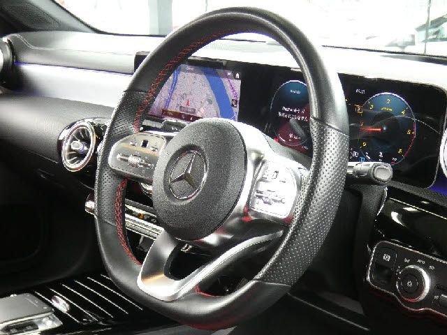 MERCEDES BENZ CLA class
