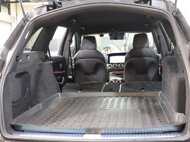 MERCEDES BENZ E class stationwagon