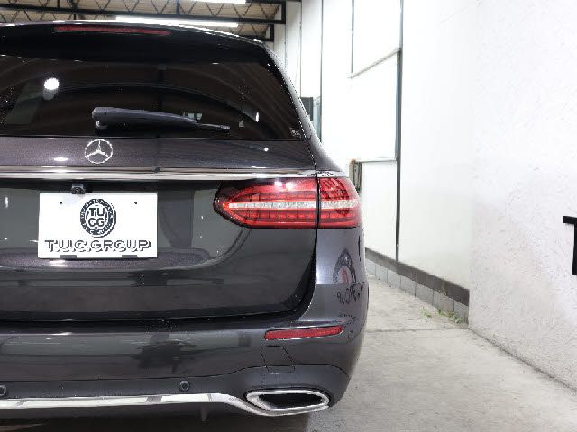 MERCEDES BENZ E class stationwagon