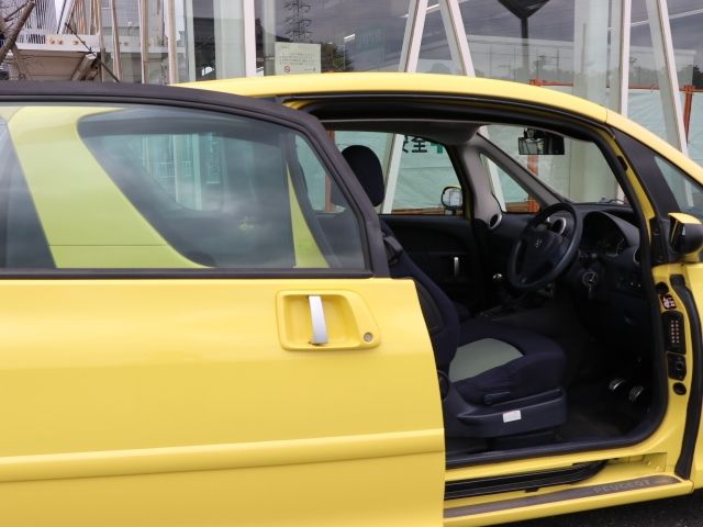 PEUGEOT 1007