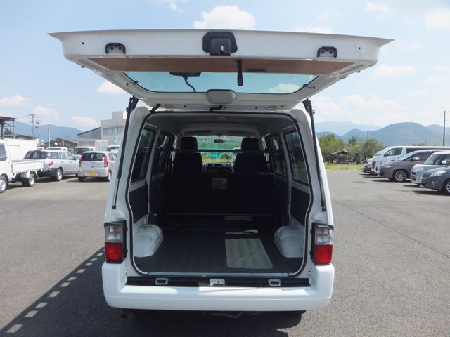 BONGO van 4WD