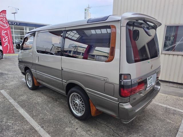 HIACE wagon 4WD