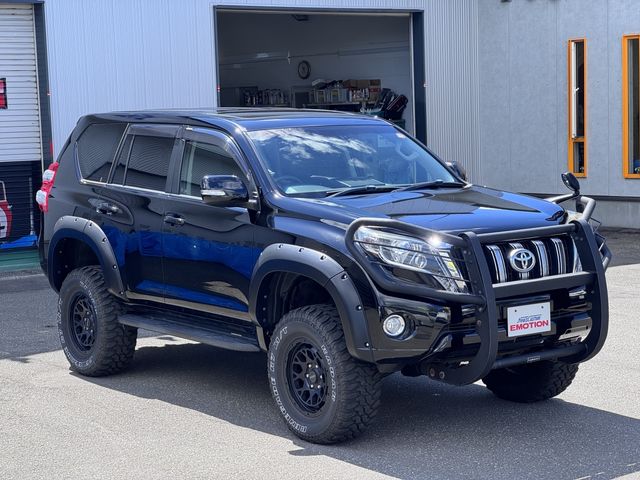 LANDCRUISER PRADO