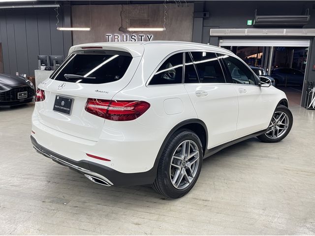 MERCEDES BENZ GLC class