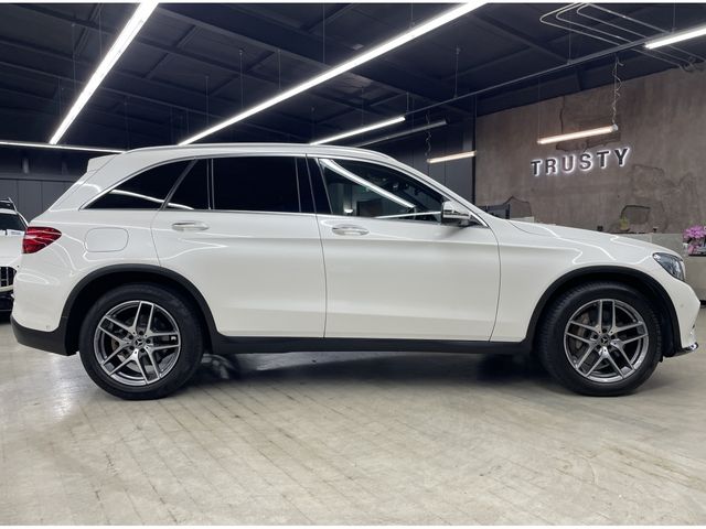 MERCEDES BENZ GLC class