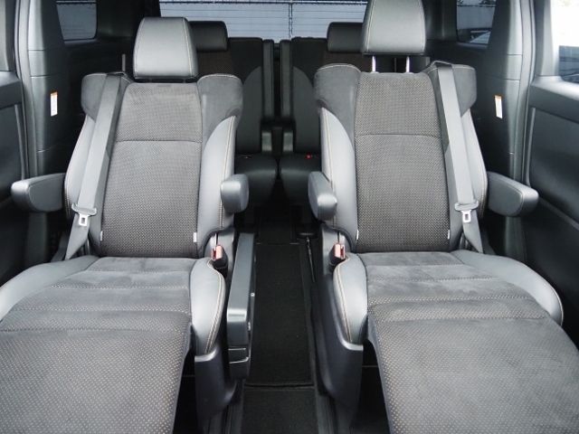 ALPHARD hybrid 4WD