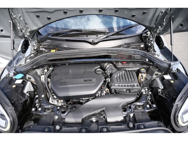 MINI COOPER D CROSSOVER
