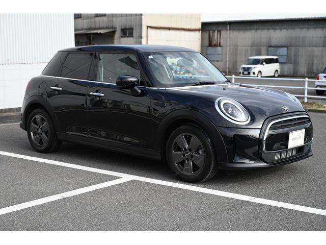 MINI COOPER D 5DOOR