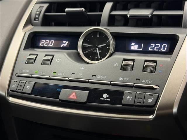 LEXUS NX300h