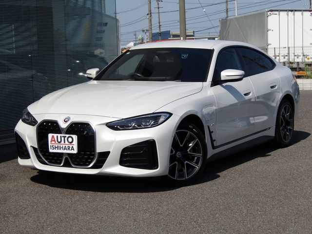 BMW i4