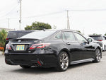 CROWN sedan hybrid
